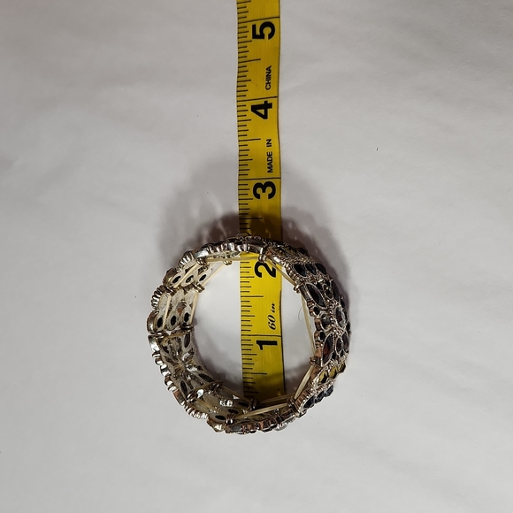 $5☃️Lot of 6 Fashion Jewelry 2 Necklaces & 4 Bracelets Green Themed Shell - Picture 12 of 15